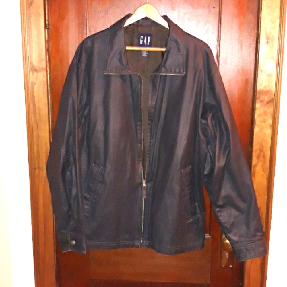 GAP brand mens XL jacket dark gray outside black inside